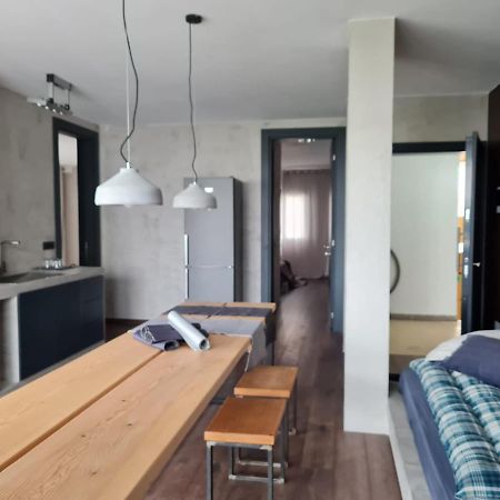 Attico Vista Mare Apartment Голем Екстериор снимка