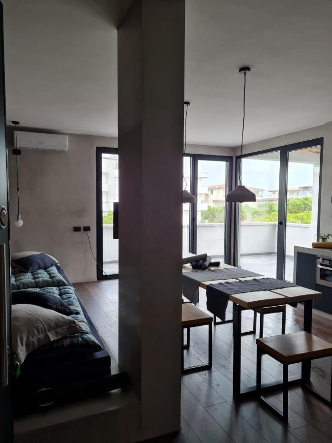Attico Vista Mare Apartment Голем Екстериор снимка