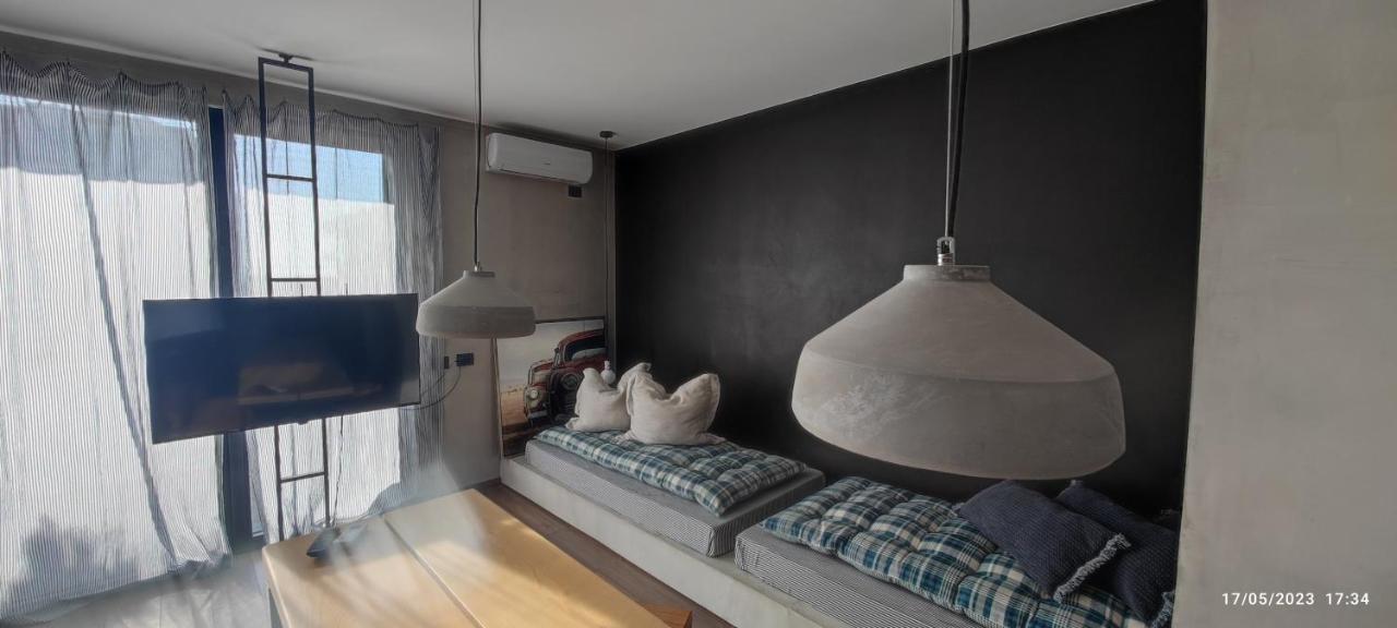 Attico Vista Mare Apartment Голем Екстериор снимка