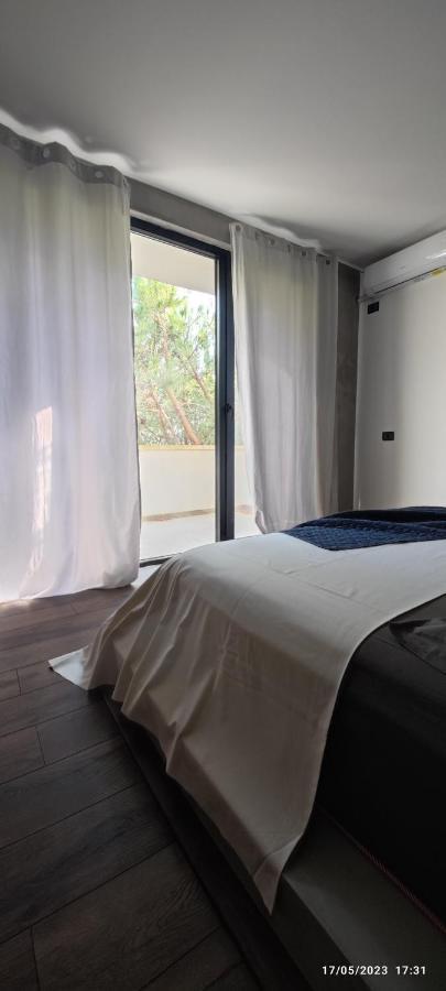 Attico Vista Mare Apartment Голем Екстериор снимка